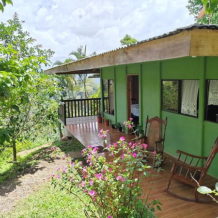 Bella Vista Guest House 투리알바 외부 사진